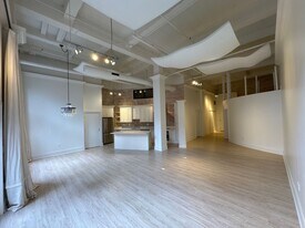 239 5th Ave N in Nashville, TN - Building Photo