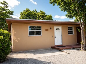 4317-4317 Cocoanut Rd in West Palm Beach, FL - Building Photo - Building Photo