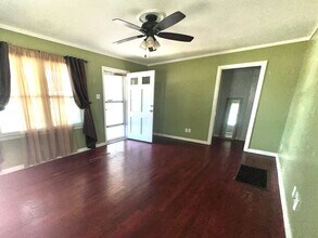 3619 32nd St in Lubbock, TX - Building Photo - Building Photo