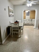 266 E 12th St in Hialeah, FL - Building Photo - Building Photo