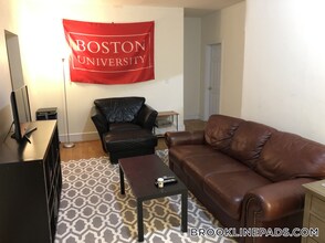 316 St Paul St in Brookline, MA - Foto de edificio - Building Photo