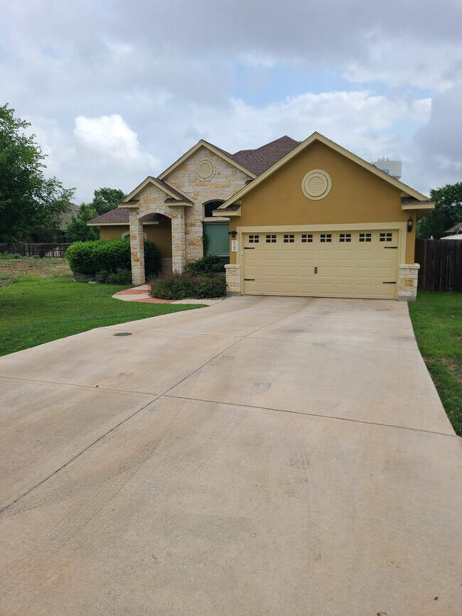 property at 15508 Fox Ln