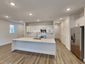 9241 River Owl Ct in Las Vegas, NV - Building Photo - Building Photo