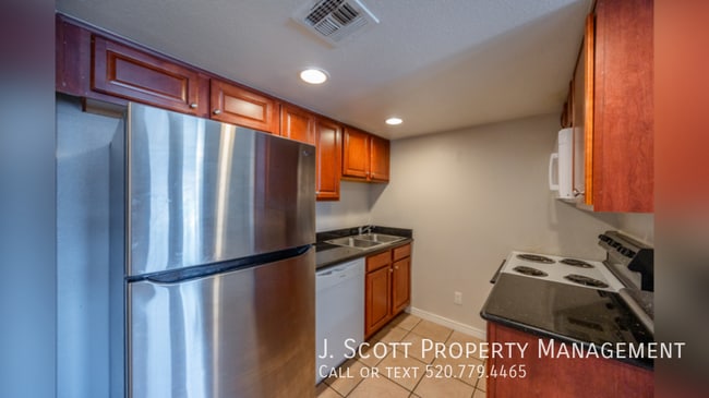 property at 12440 N 20th St