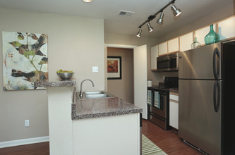 Crossings at Cherry in Tomball, TX - Building Photo - Interior Photo