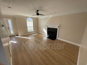 7054 Yellow Oak Ln in Knoxville, TN - Building Photo - Building Photo