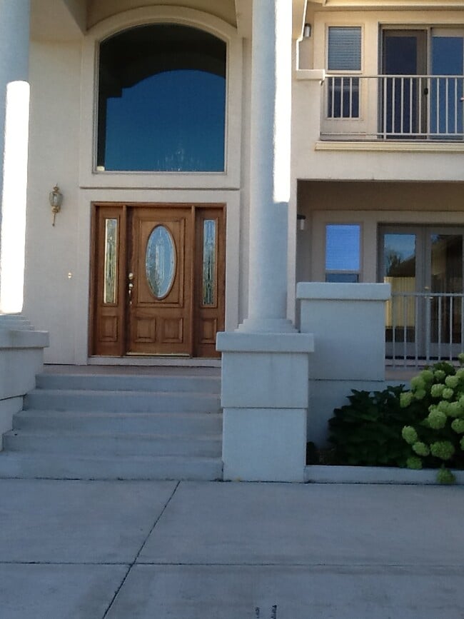 property at 3610 Royer Ct