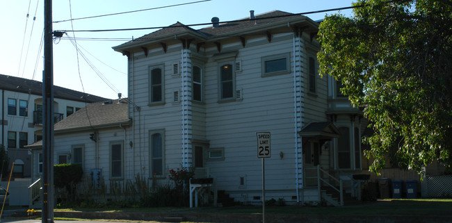 502 S 3rd St in San Jose, CA - Foto de edificio - Building Photo