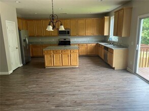 152 Parkmont Ln in Dallas, GA - Building Photo - Building Photo