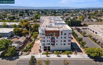 42111 Osgood Rd in Fremont, CA - Building Photo - Building Photo