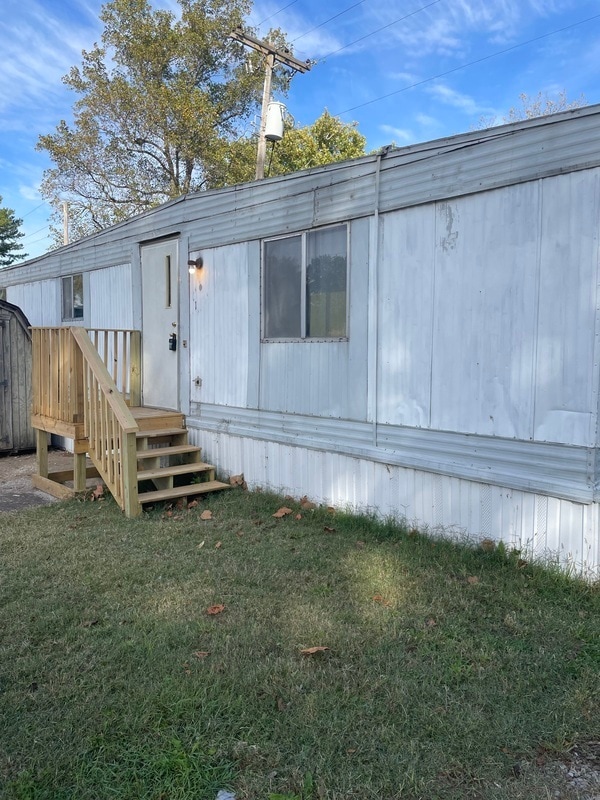 property at 2805 S Belt W