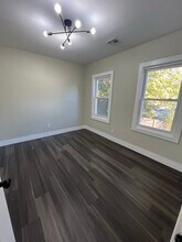 158 Sanford St in East Orange, NJ - Building Photo - Building Photo