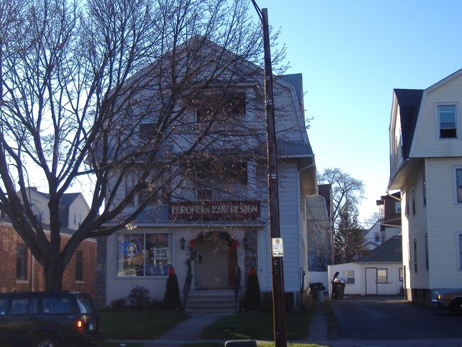 519-521 Franklin Ave in Hartford, CT - Foto de edificio - Building Photo