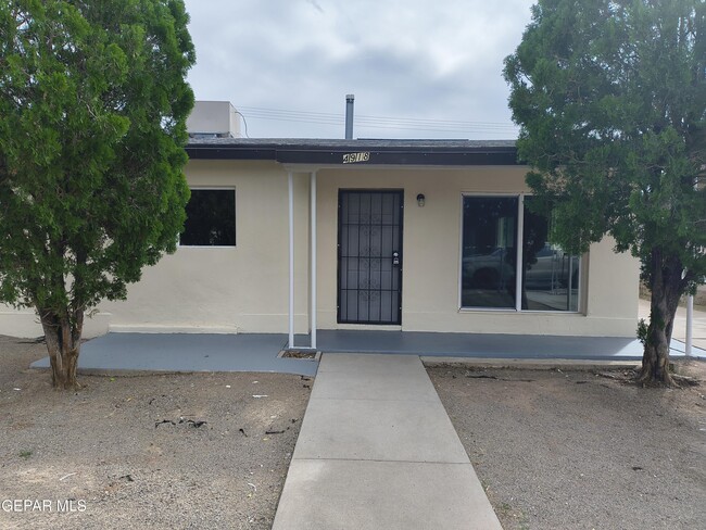 property at 4918 Guadalupe Dr