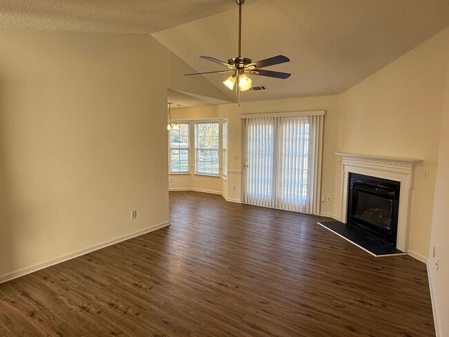 12631 Cumberland Crest Dr in Huntersville, NC - Foto de edificio - Building Photo