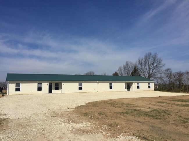 property at 2003 Sunset Cir