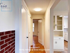 1869 Hilyard St in Eugene, OR - Building Photo - Building Photo