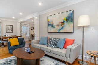 3 Chapel Way, Unit SI ID1387521P in Stoneham, MA - Building Photo - Building Photo