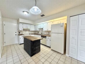 3917 Cypress Landing N, Unit 3 in Winter Haven, FL - Building Photo - Building Photo