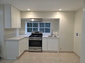 820 Rodeo Rd, Unit Back Home in Fullerton, CA - Building Photo