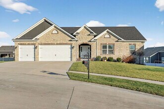 4 Arancio Ct in Wentzville, MO - Building Photo - Building Photo
