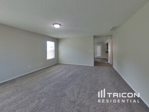 1401 Thomas Dr in Lebanon, IN - Building Photo - Building Photo