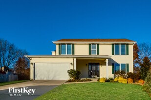 284 Bluemont Ct in St. Charles, MO - Building Photo