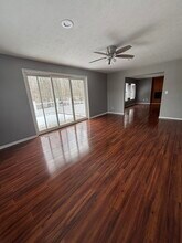 6970 Carriage Hill Dr in Brecksville, OH - Foto de edificio - Building Photo