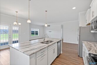 211 Holt St in Meridianville, AL - Building Photo - Building Photo