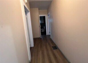 912 Magee St in Elmira, NY - Building Photo - Building Photo