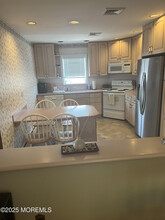 7 Sturgis Rd in Lavallette, NJ - Building Photo - Building Photo