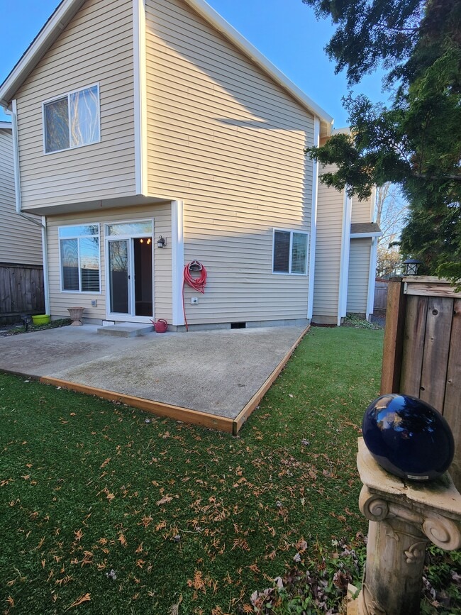 2718 NW 118th Cir in Vancouver, WA - Foto de edificio - Building Photo