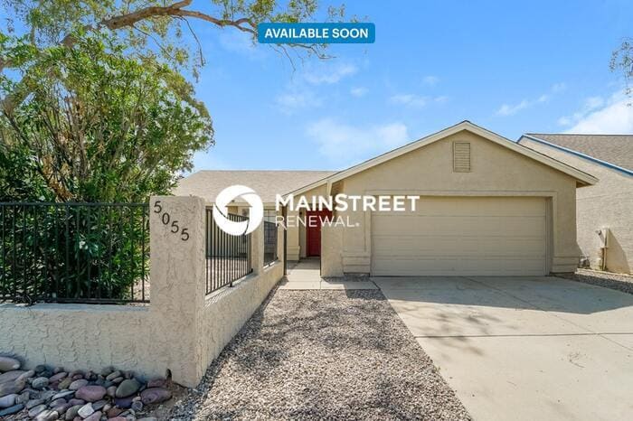 5055 W Nighthawk Way in Tucson, AZ - Building Photo