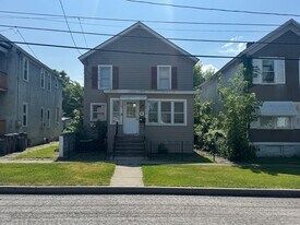 110 3rd St in Rome, NY - Building Photo