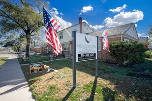 Meadowlark Apartments in Wichita, KS - Building Photo
