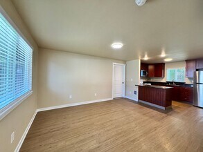 28804-28806 28th Pl S in Federal Way, WA - Building Photo - Building Photo
