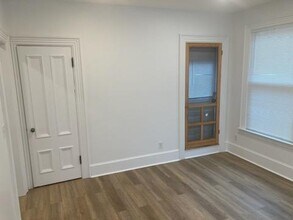 119 Pleasant St in Arlington, MA - Building Photo - Building Photo