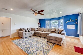 31 Sierra Way in Chula Vista, CA - Building Photo - Building Photo