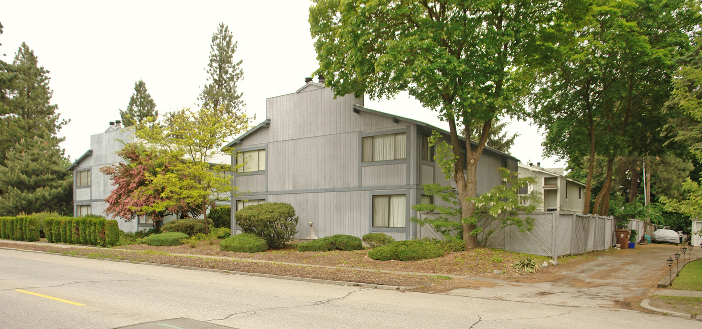 602-614 E 42nd Ave in Spokane, WA - Building Photo