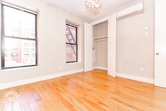 348 St Nicholas Ave, Unit 2B in New York, NY - Building Photo - Building Photo