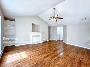 9136 Bentley Woods Dr in Southaven, MS - Building Photo - Building Photo