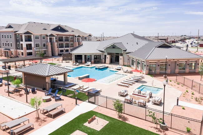 The Woodford on Mockingbird