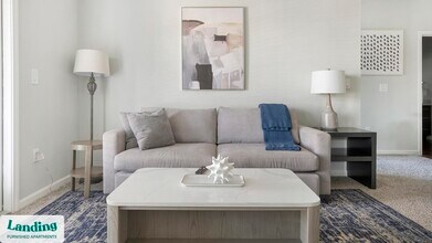 715 W Slaughter Ln in Austin, TX - Building Photo - Building Photo