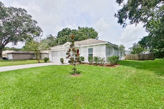 21 Philmont Ln in Palm Coast, FL - Building Photo - Building Photo