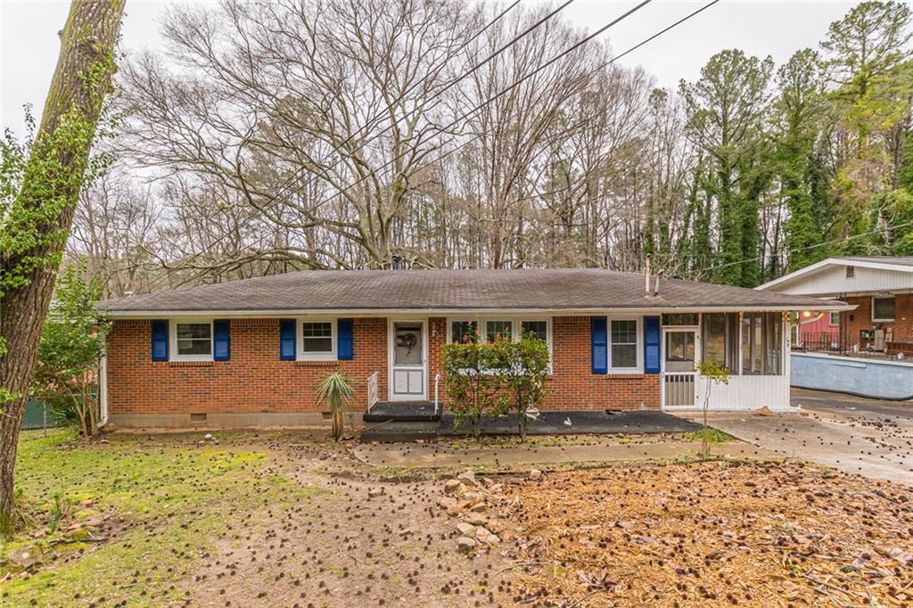149 Meadow Park Ln SW in Atlanta, GA - Building Photo