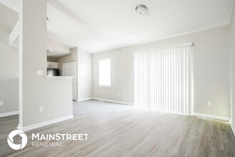 4105 Summitview Dr in Greensboro, NC - Building Photo - Building Photo
