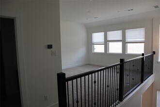 21114 Garden Palm Dr in Cypress, TX - Foto de edificio - Building Photo