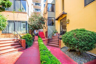 226 Orange in Oakland, CA - Building Photo - Building Photo