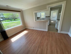 409 E Boston Ave in Bessemer City, NC - Building Photo - Building Photo