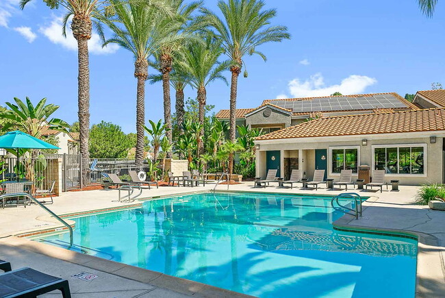 Emerald Pointe in Diamond Bar, CA - Building Photo - Building Photo